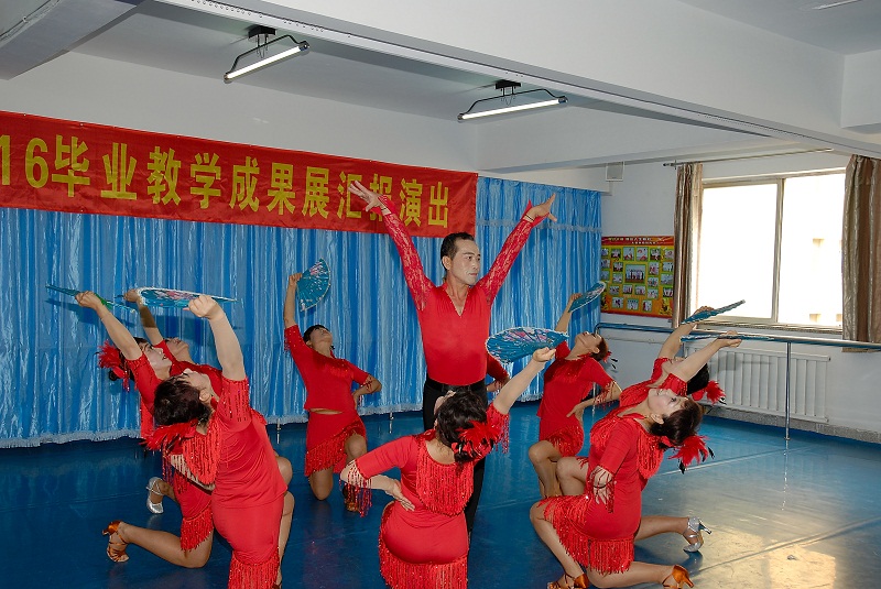 说明: http://192.168.4.2/upload_files/article/48/10_1467598653_9895629.jpg